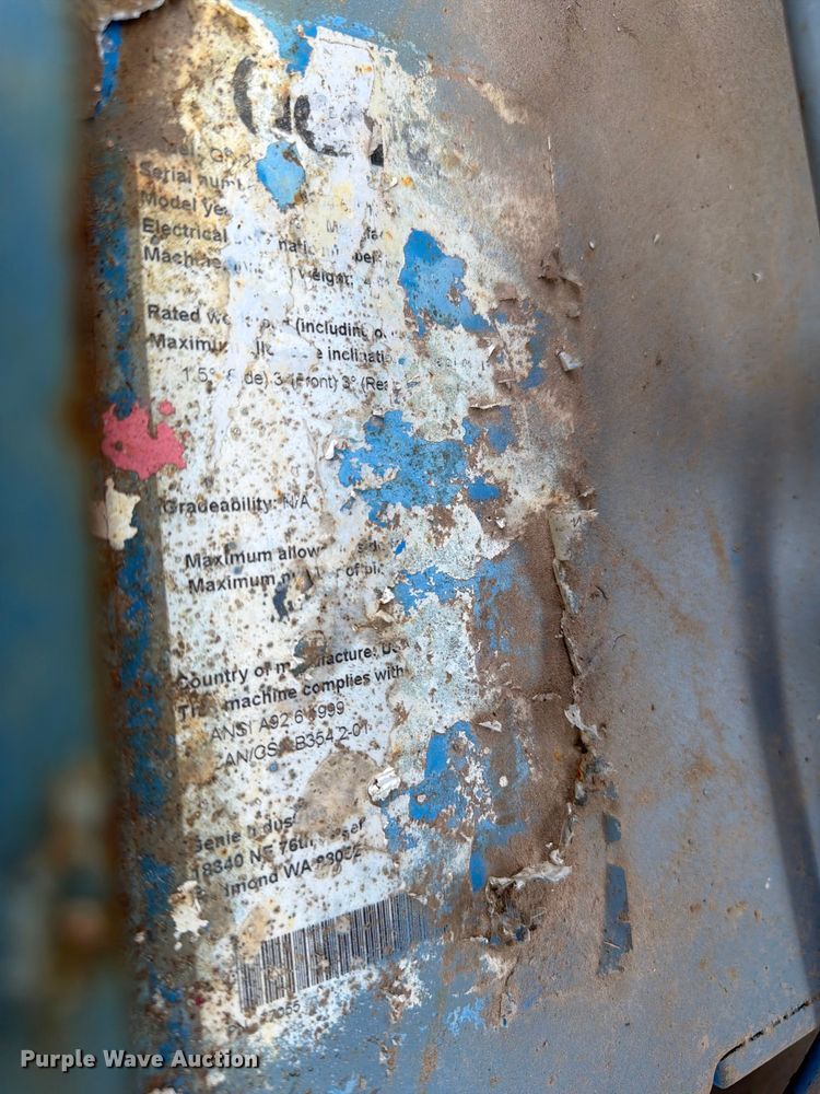 image for item FI0338 Genie GS-2632 scissor lift