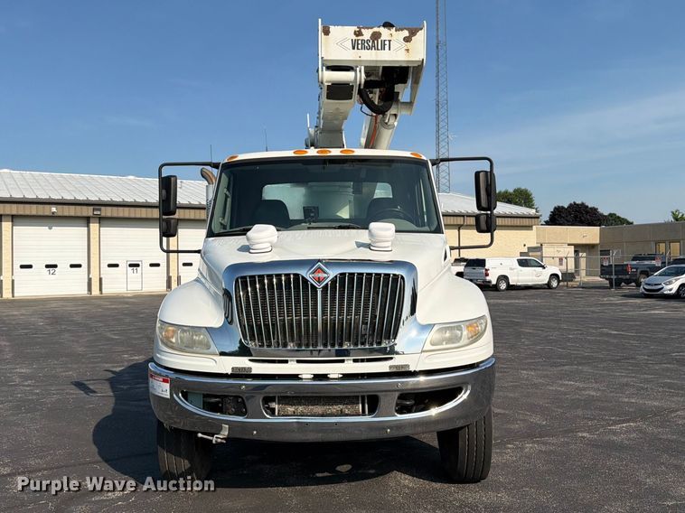 image for item FK3033 2017 International 4300 bucket truck