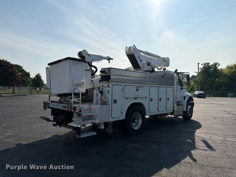 image for item FK3033 2017 International 4300 bucket truck