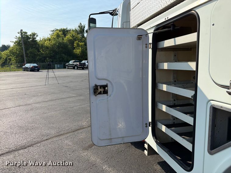 image for item FK3033 2017 International 4300 bucket truck