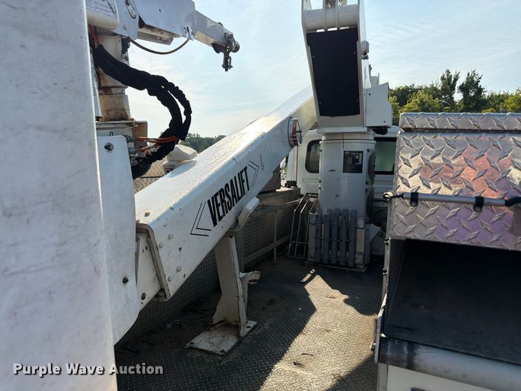 image for item FK3033 2017 International 4300 bucket truck