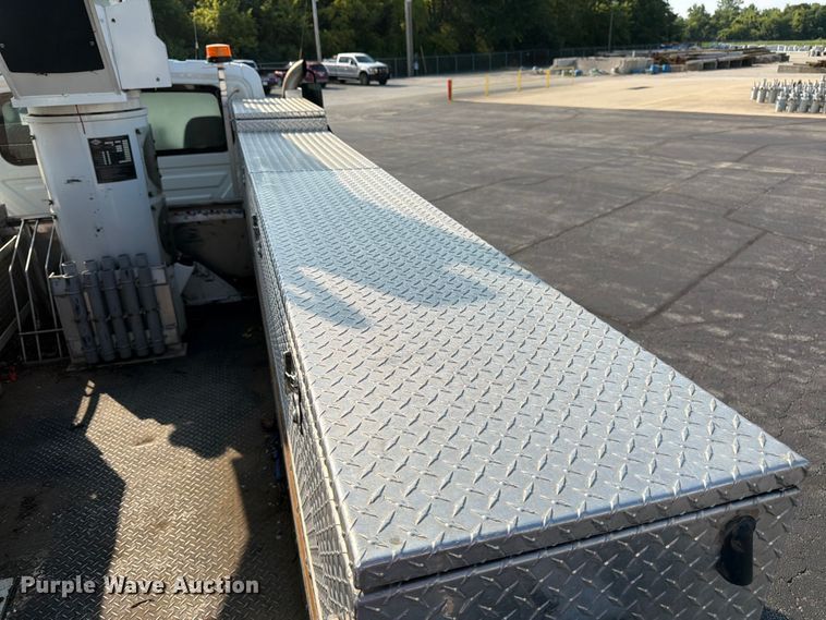 image for item FK3033 2017 International 4300 bucket truck