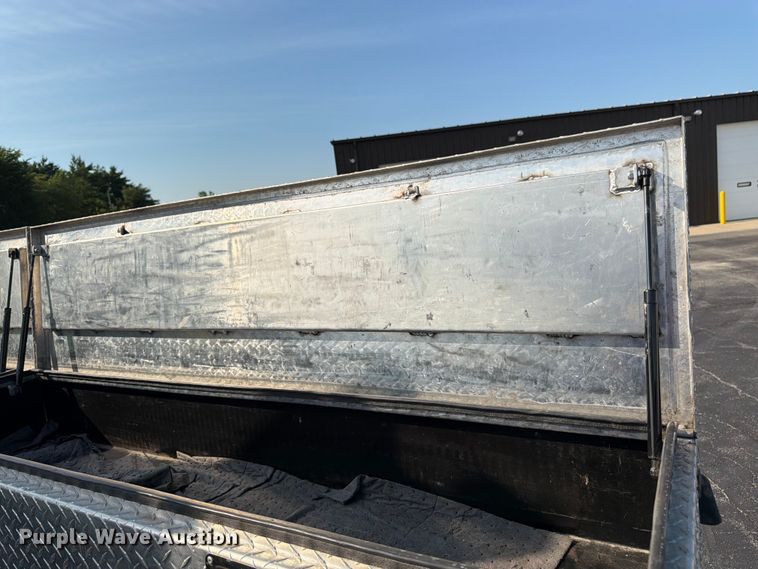 image for item FK3033 2017 International 4300 bucket truck