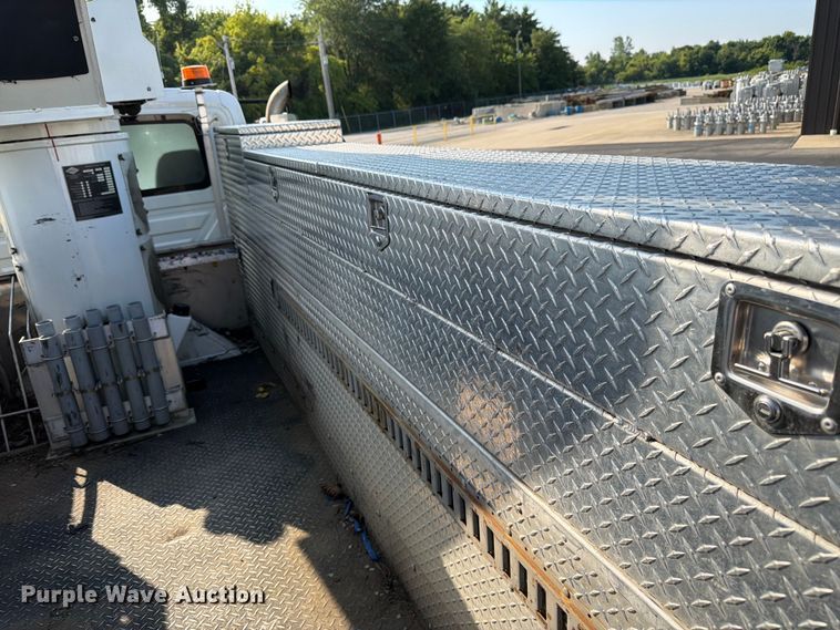 image for item FK3033 2017 International 4300 bucket truck