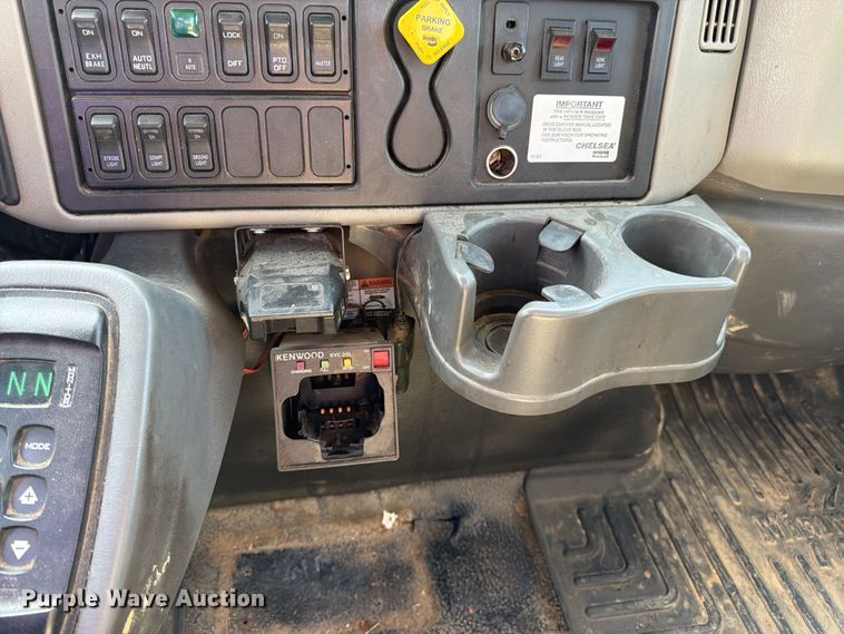 image for item FK3033 2017 International 4300 bucket truck