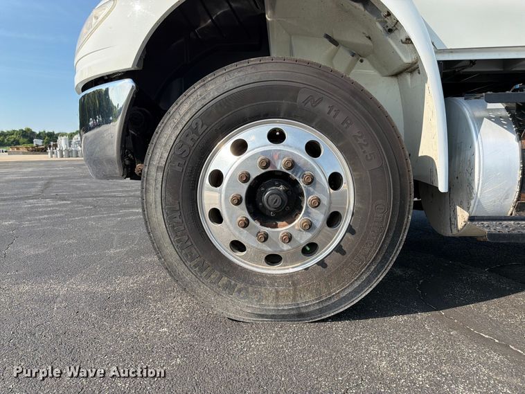 image for item FK3033 2017 International 4300 bucket truck
