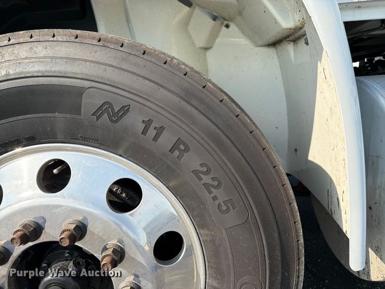 image for item FK3033 2017 International 4300 bucket truck