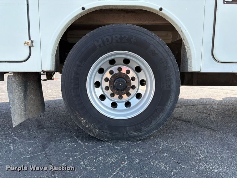 image for item FK3033 2017 International 4300 bucket truck