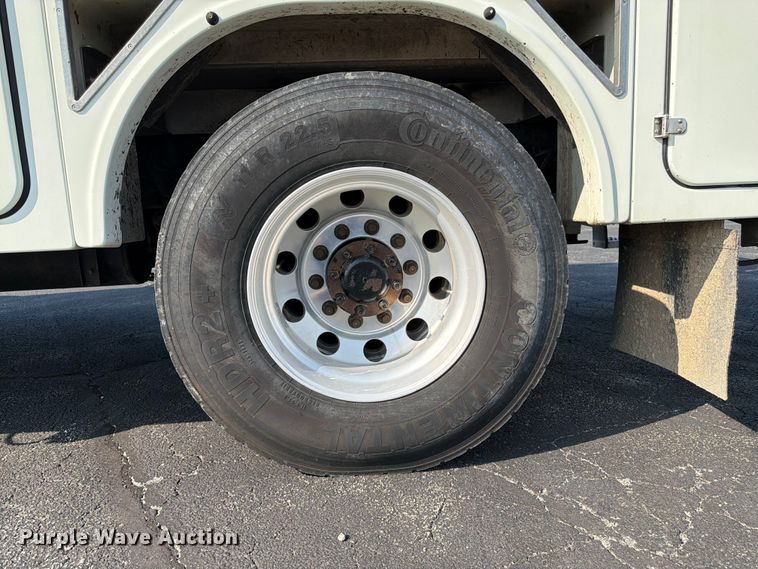 image for item FK3033 2017 International 4300 bucket truck