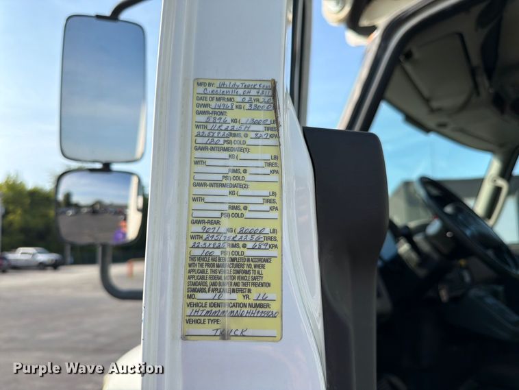 image for item FK3033 2017 International 4300 bucket truck
