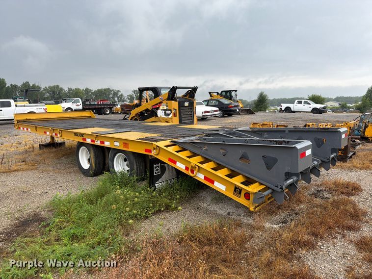 image for item FK3166 2001 Trail King TK20-2500 equipment trailer