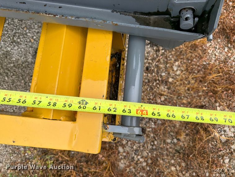 image for item FK3166 2001 Trail King TK20-2500 equipment trailer