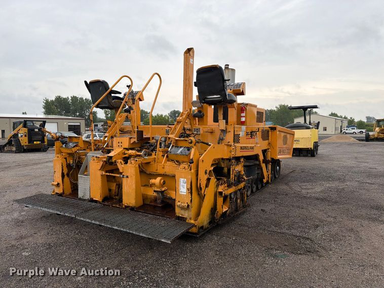 image for item FK3168 2000 Blaw Knox PF5510 paver