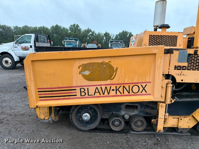 image for item FK3168 2000 Blaw Knox PF5510 paver