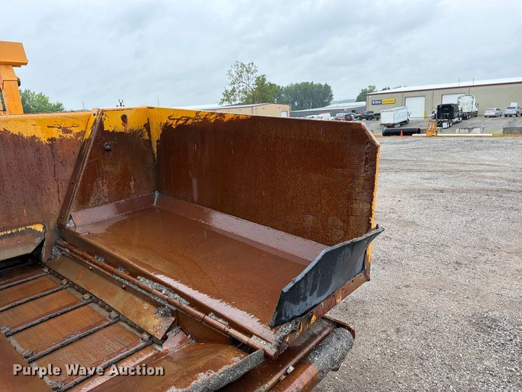 image for item FK3168 2000 Blaw Knox PF5510 paver