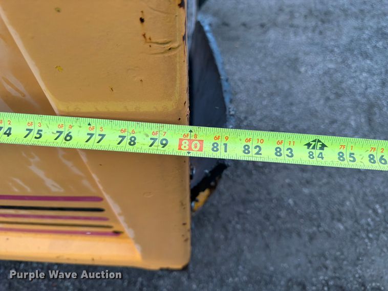 image for item FK3168 2000 Blaw Knox PF5510 paver