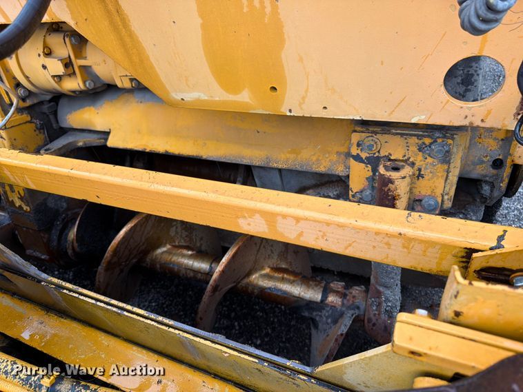 image for item FK3168 2000 Blaw Knox PF5510 paver