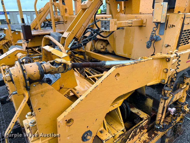 image for item FK3168 2000 Blaw Knox PF5510 paver