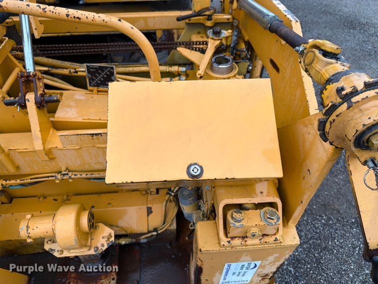 image for item FK3168 2000 Blaw Knox PF5510 paver