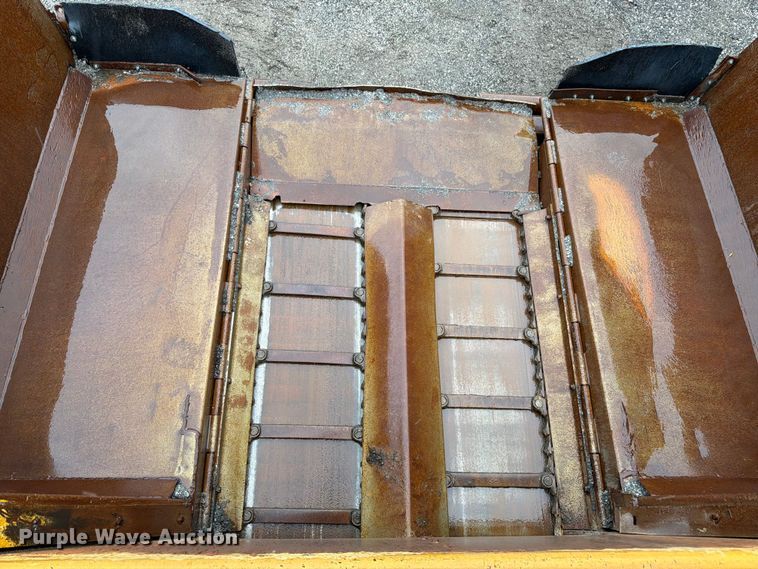 image for item FK3168 2000 Blaw Knox PF5510 paver