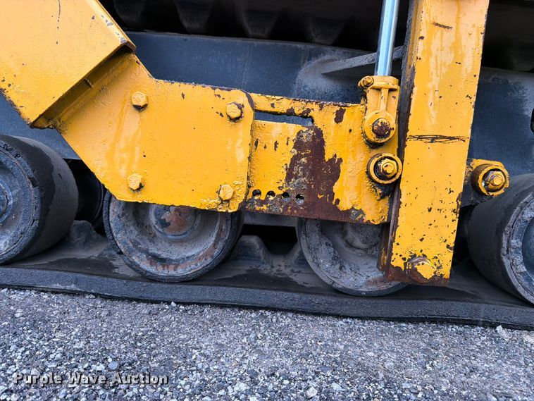 image for item FK3168 2000 Blaw Knox PF5510 paver