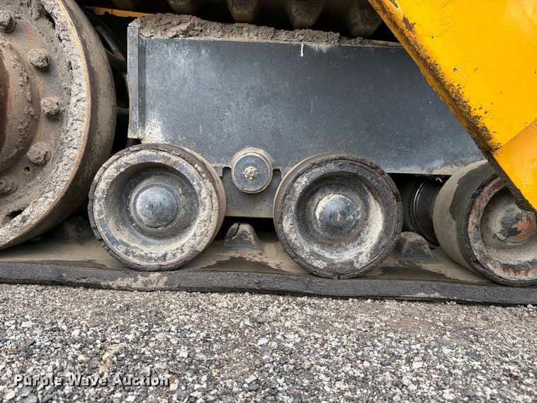 image for item FK3168 2000 Blaw Knox PF5510 paver