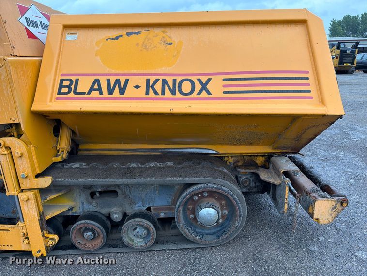 image for item FK3169 1999 Blaw Knox PF5510 paver