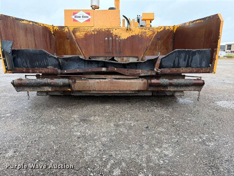image for item FK3169 1999 Blaw Knox PF5510 paver