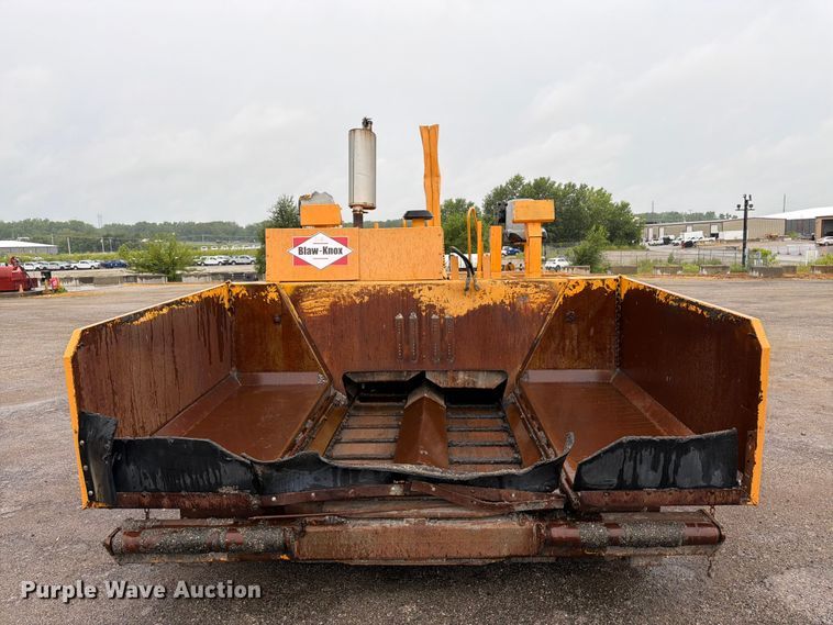 image for item FK3169 1999 Blaw Knox PF5510 paver