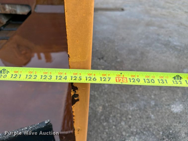 image for item FK3169 1999 Blaw Knox PF5510 paver