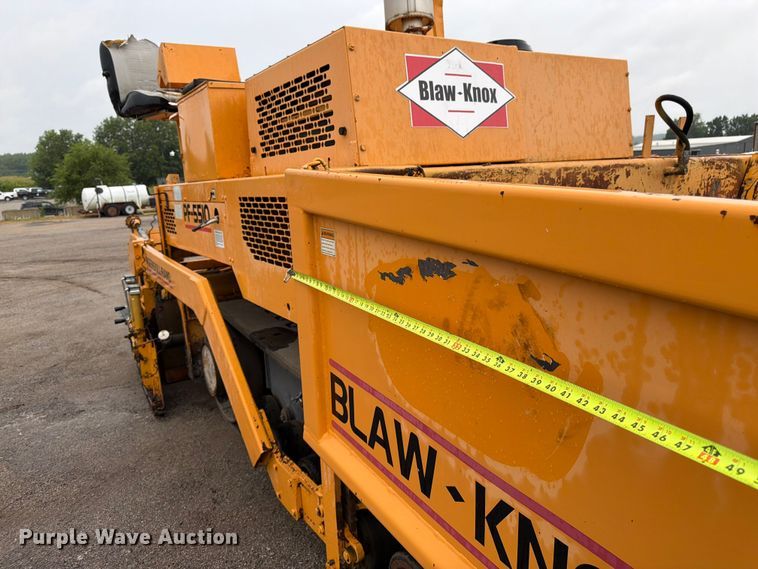 image for item FK3169 1999 Blaw Knox PF5510 paver