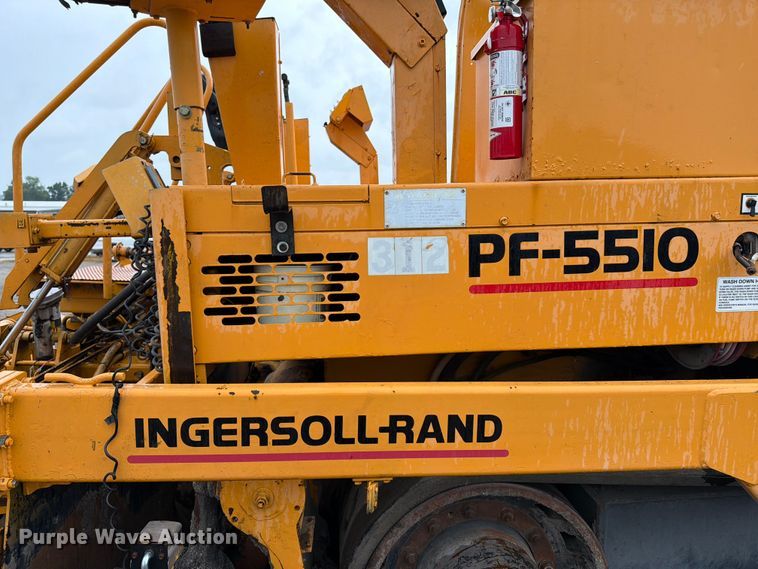 image for item FK3169 1999 Blaw Knox PF5510 paver