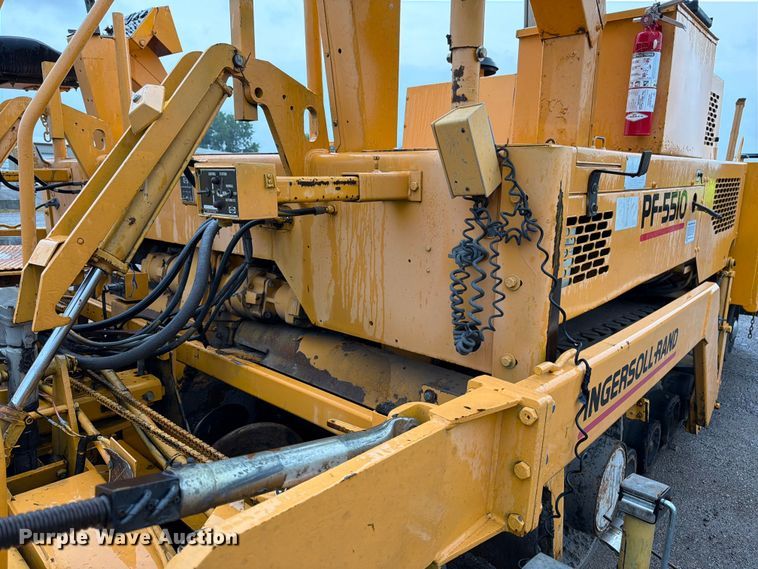 image for item FK3169 1999 Blaw Knox PF5510 paver