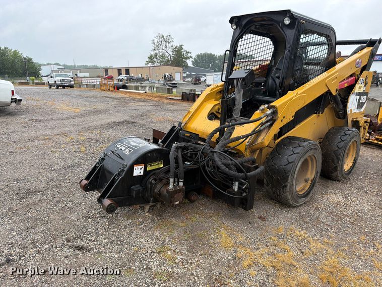 image for item FK3170 Coneqtec Universal AP450HD skid steer cold planer
