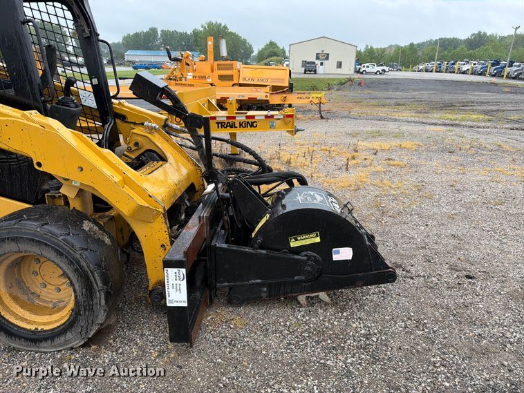 image for item FK3170 Coneqtec Universal AP450HD skid steer cold planer