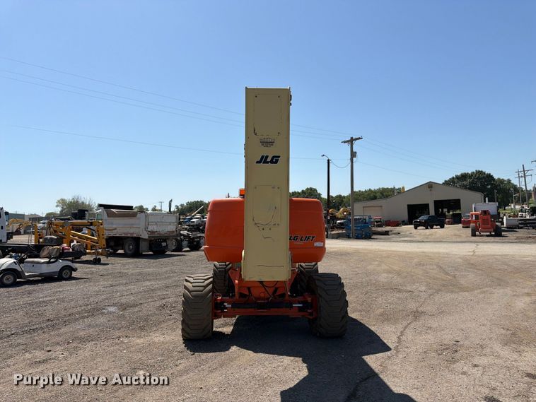 image for item FK3218 2004 JLG 800AJ boom lift