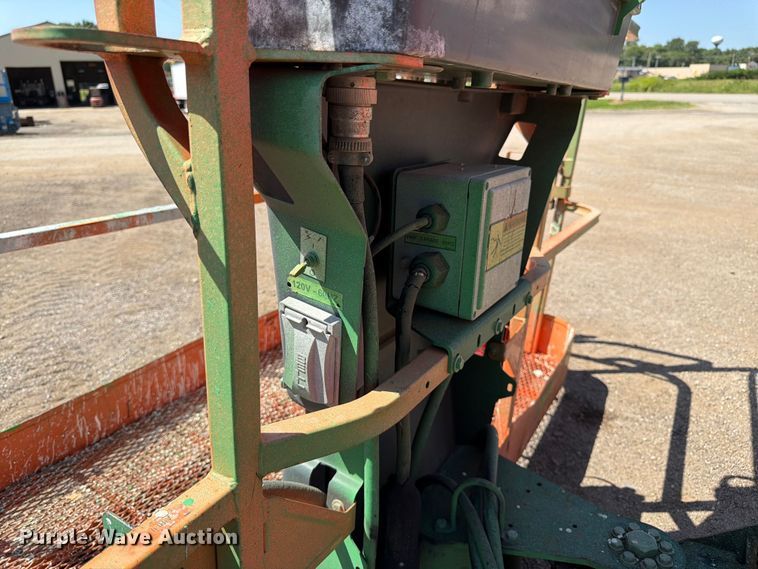image for item FK3218 2004 JLG 800AJ boom lift