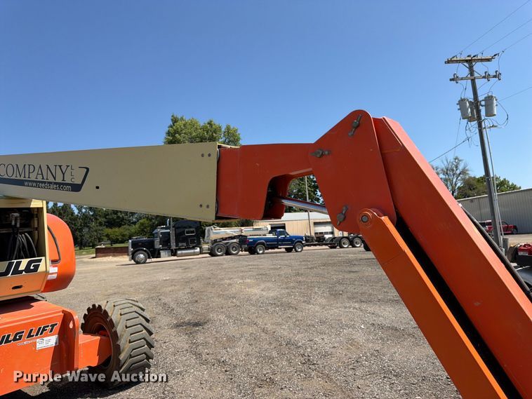 image for item FK3218 2004 JLG 800AJ boom lift