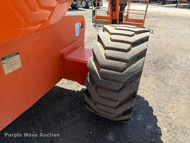 image for item FK3218 2004 JLG 800AJ boom lift