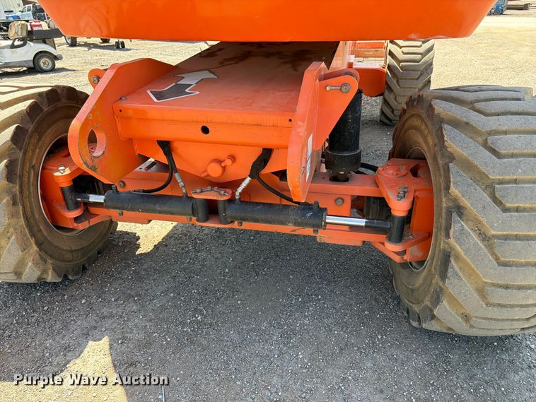 image for item FK3218 2004 JLG 800AJ boom lift