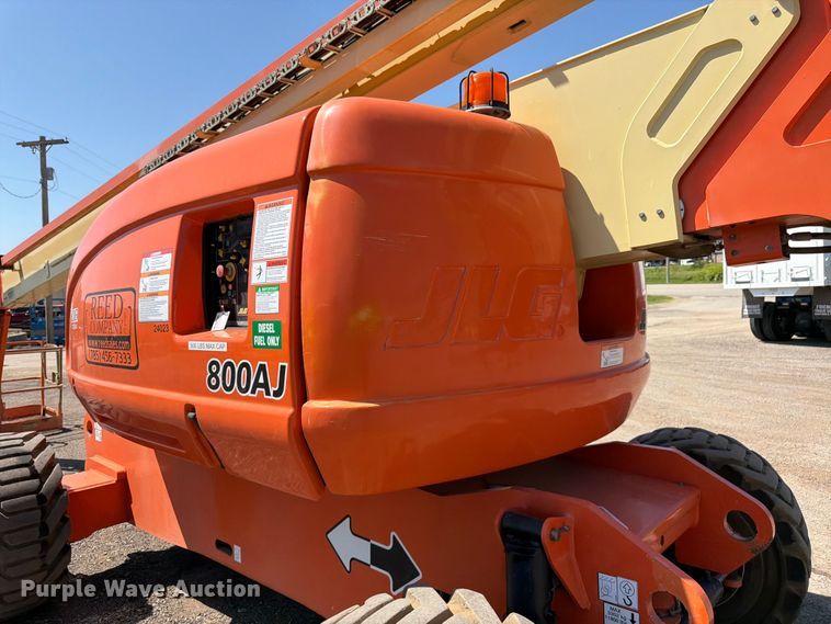 image for item FK3218 2004 JLG 800AJ boom lift