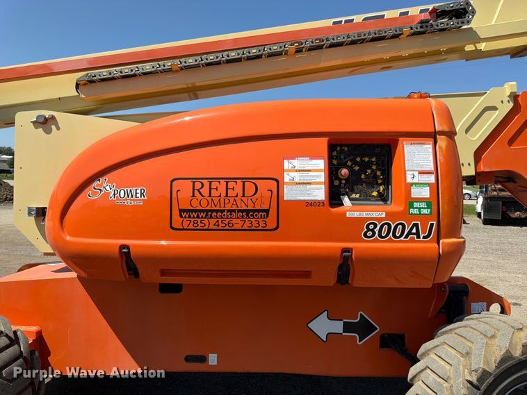 image for item FK3218 2004 JLG 800AJ boom lift