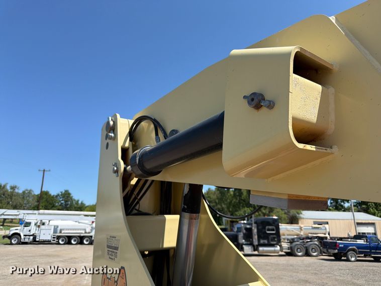 image for item FK3218 2004 JLG 800AJ boom lift