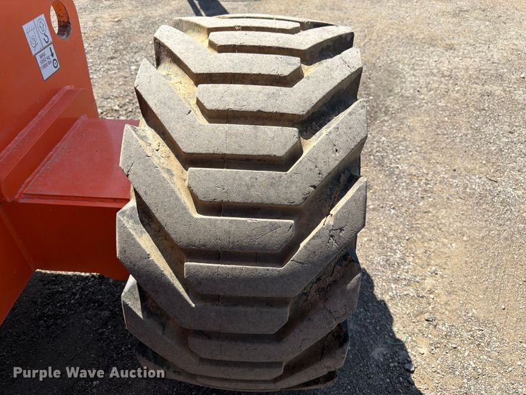 image for item FK3218 2004 JLG 800AJ boom lift
