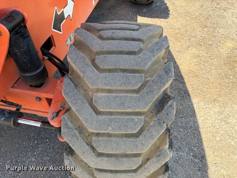 image for item FK3218 2004 JLG 800AJ boom lift