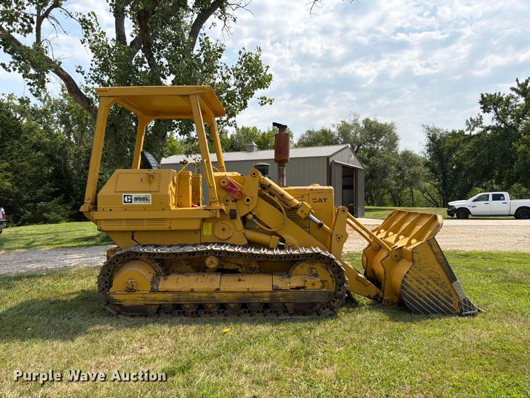 image for item FK3232 1975 Caterpillar 955L track loader