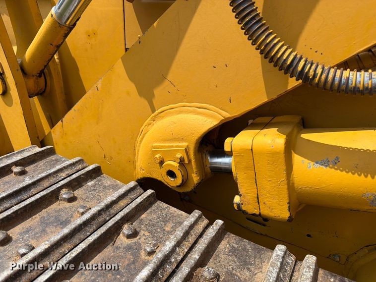 image for item FK3232 1975 Caterpillar 955L track loader