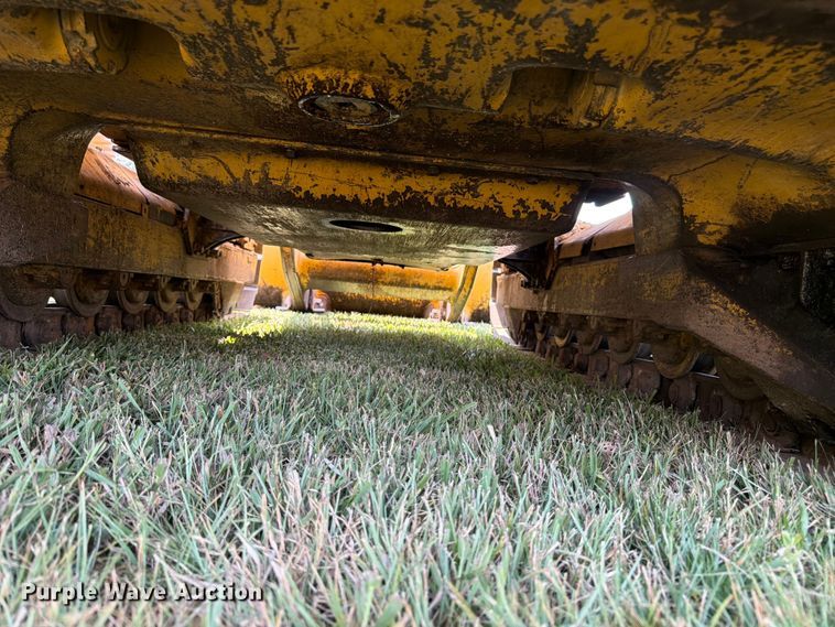 image for item FK3232 1975 Caterpillar 955L track loader