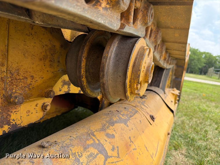 image for item FK3232 1975 Caterpillar 955L track loader