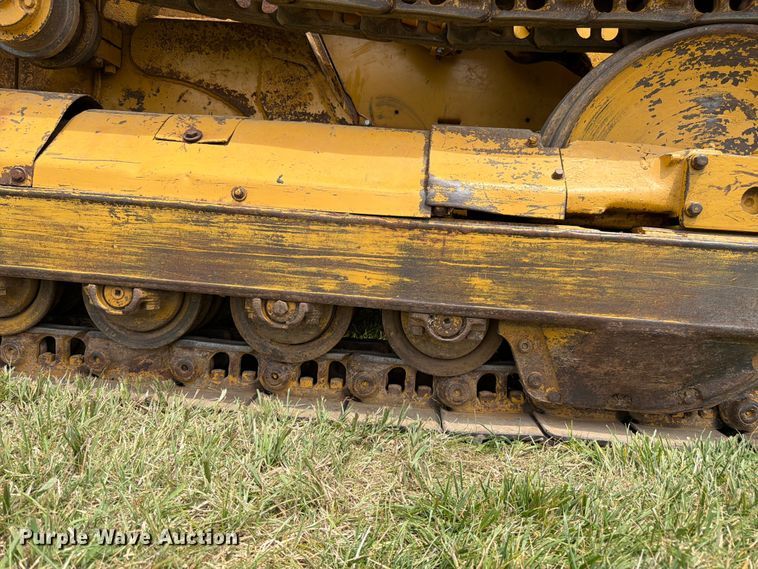 image for item FK3232 1975 Caterpillar 955L track loader
